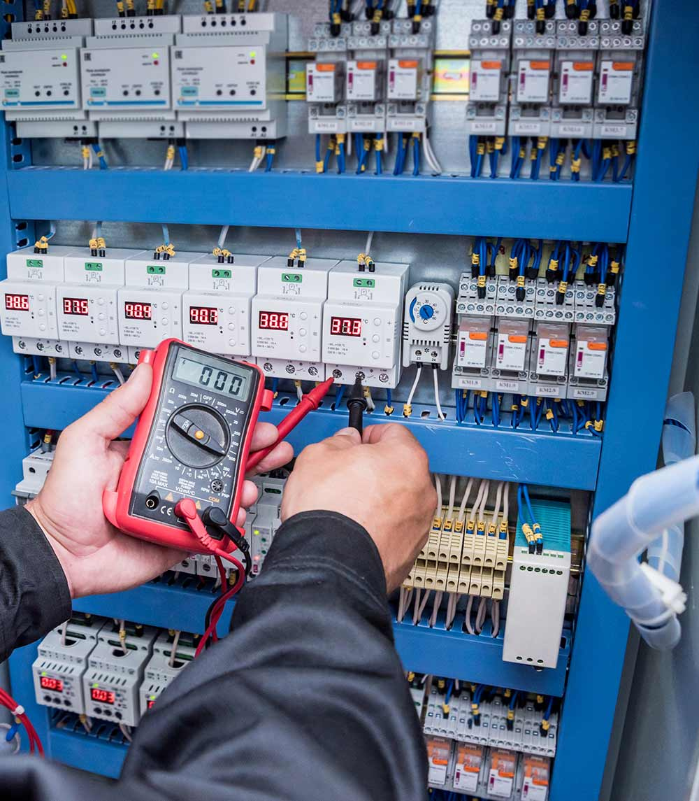 Electrical installation work /machines, equipment and buildings/